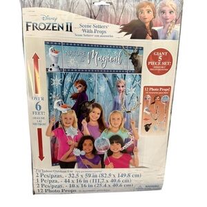 Frozen II Scene Setters With Props
